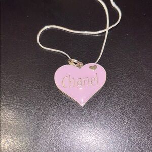 Fabulously Fitted - Lavender Heart Pendant Necklace